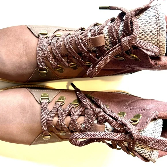 Tom’s Mesa brown hiking boots women’s Size 9 - Picture 2 of 10